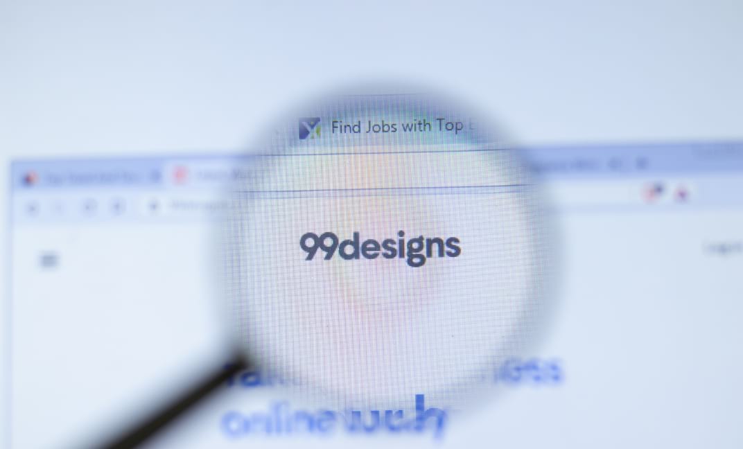 Screenshot der 99Design Webseite